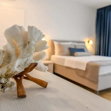 Sa Bazenom Vrnjacka Idila