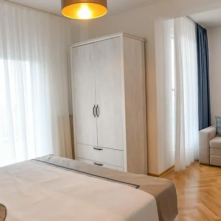 Sa Bazenom Vrnjacka Idila * Vrnjačka Banja