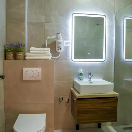 Sa Bazenom Vrnjacka Idila Apartamento